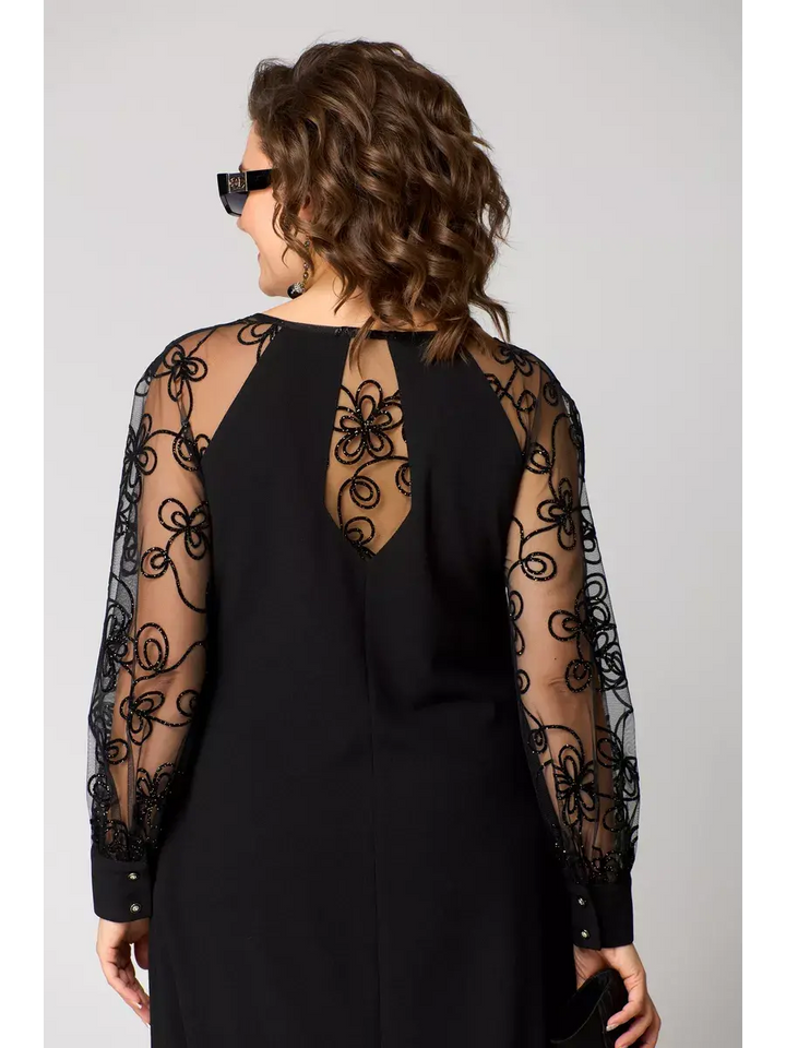 Regina | Timeless Elegance Midi Dress