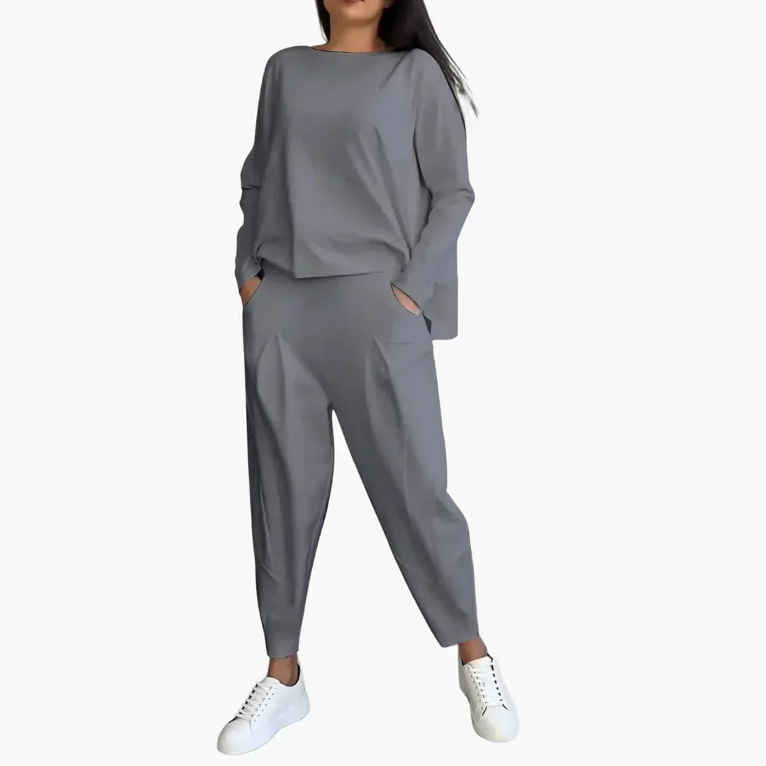 LuxeLounge | Women Cozy Knit Set