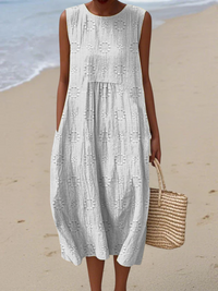Rose™ | Embroidered Midi Dress - White