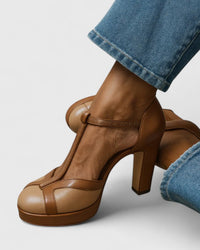 Seliora | Sophisticated Heels - Brown