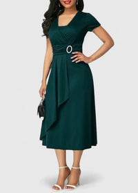 Zhyrelle | Elegant Midi Dress - Green