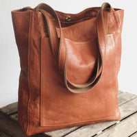 Pamela | Classic Leather Tote - Brown