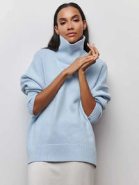 Cittra – Oversized Ribbed Turtleneck Sweater - Baby Blue