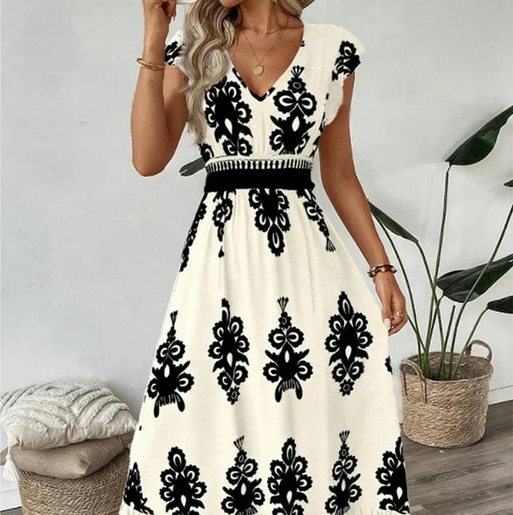 Canda - Elegant Maxi Dress (Restocked)
